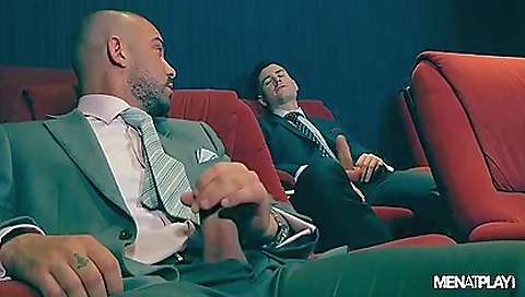 Gay guy has a huge dick and his friend has a penis to fuck with